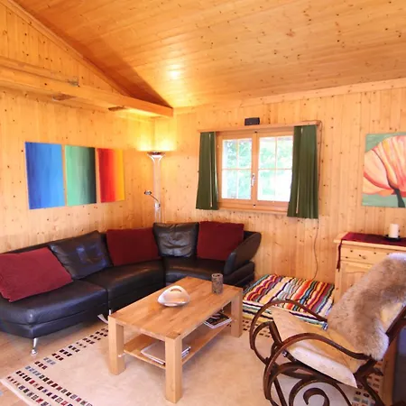 Chalet Waldhuesli *