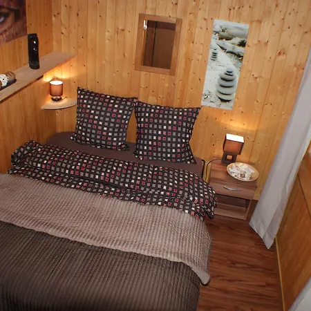Chalet Waldhuesli *